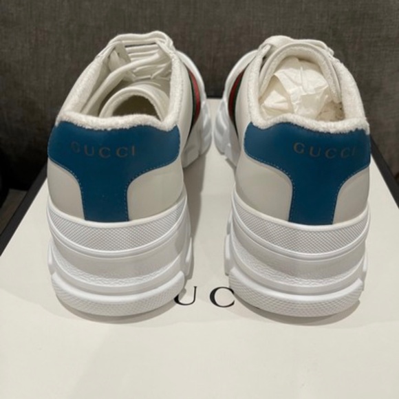 GUCCi sneakers
